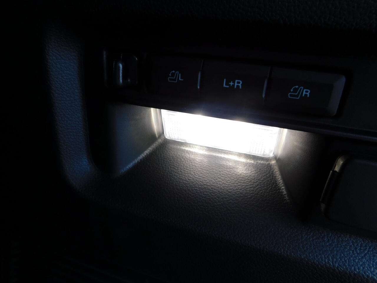 Ford Explorer ST 4WD 2026