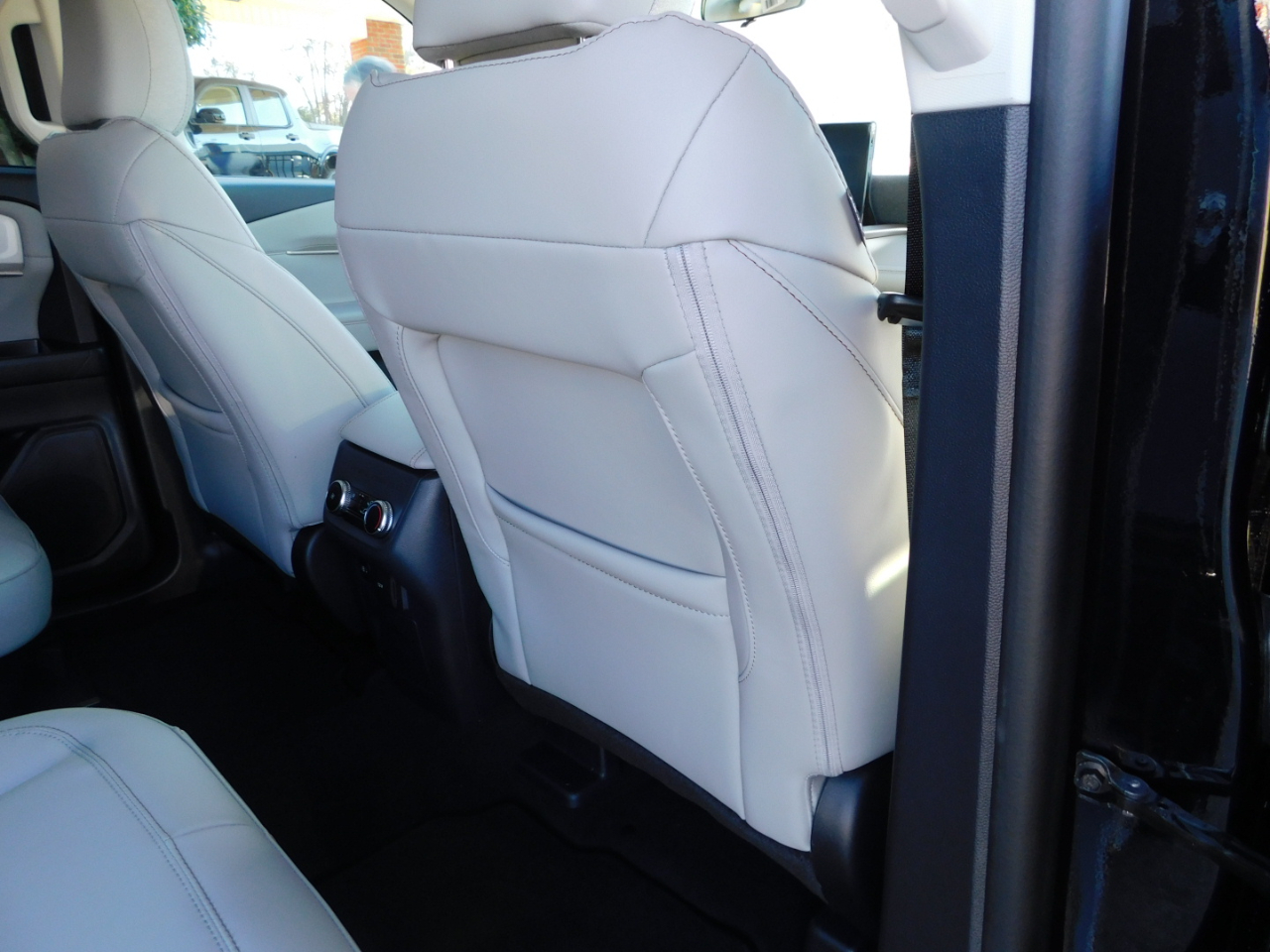 Ford Explorer Active RWD 2026