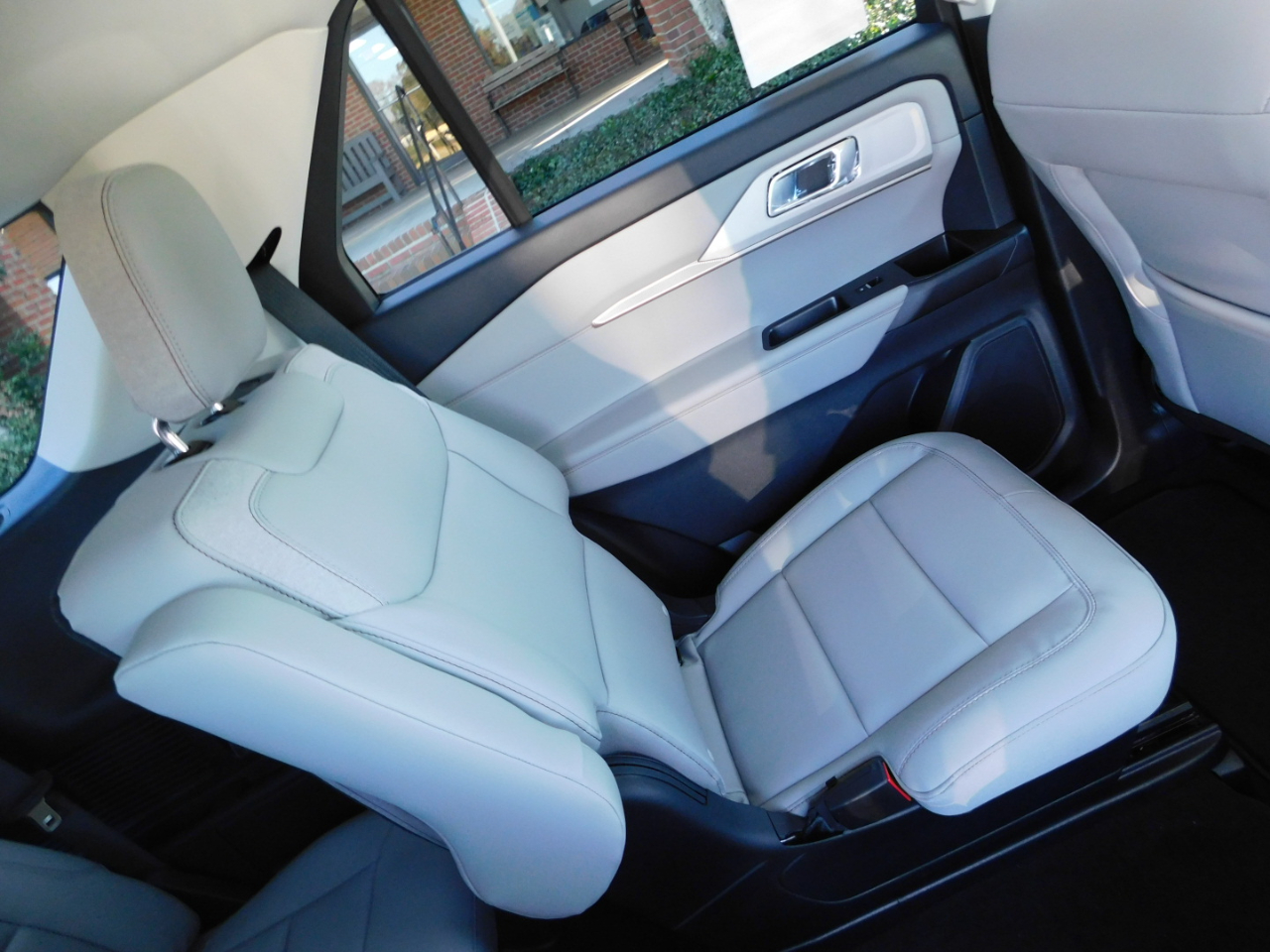 Ford Explorer Active RWD 2026