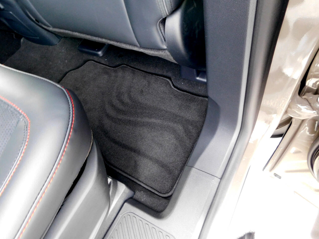 Ford Explorer ST 4WD 2026