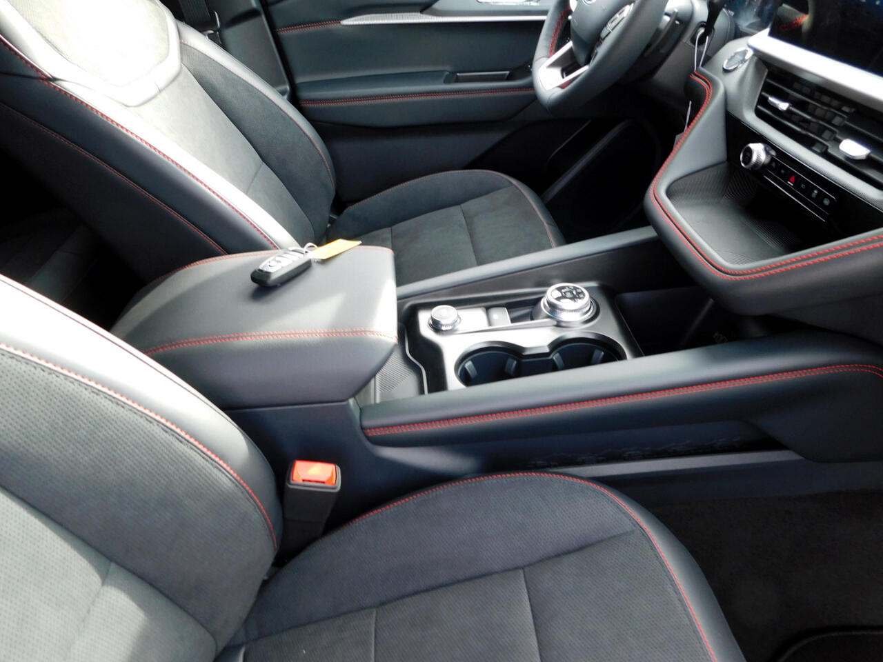 Ford Explorer ST 4WD 2026