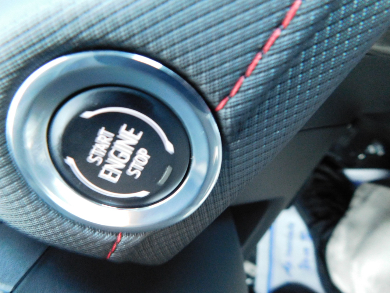 Chevrolet TrailBlazer FWD 4dr RS 2026