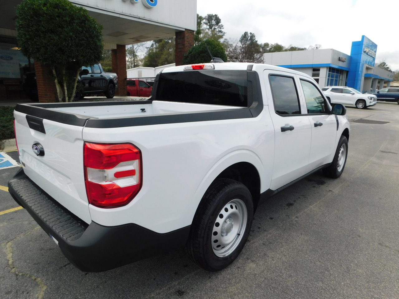 Ford Maverick XL AWD SuperCrew 2026