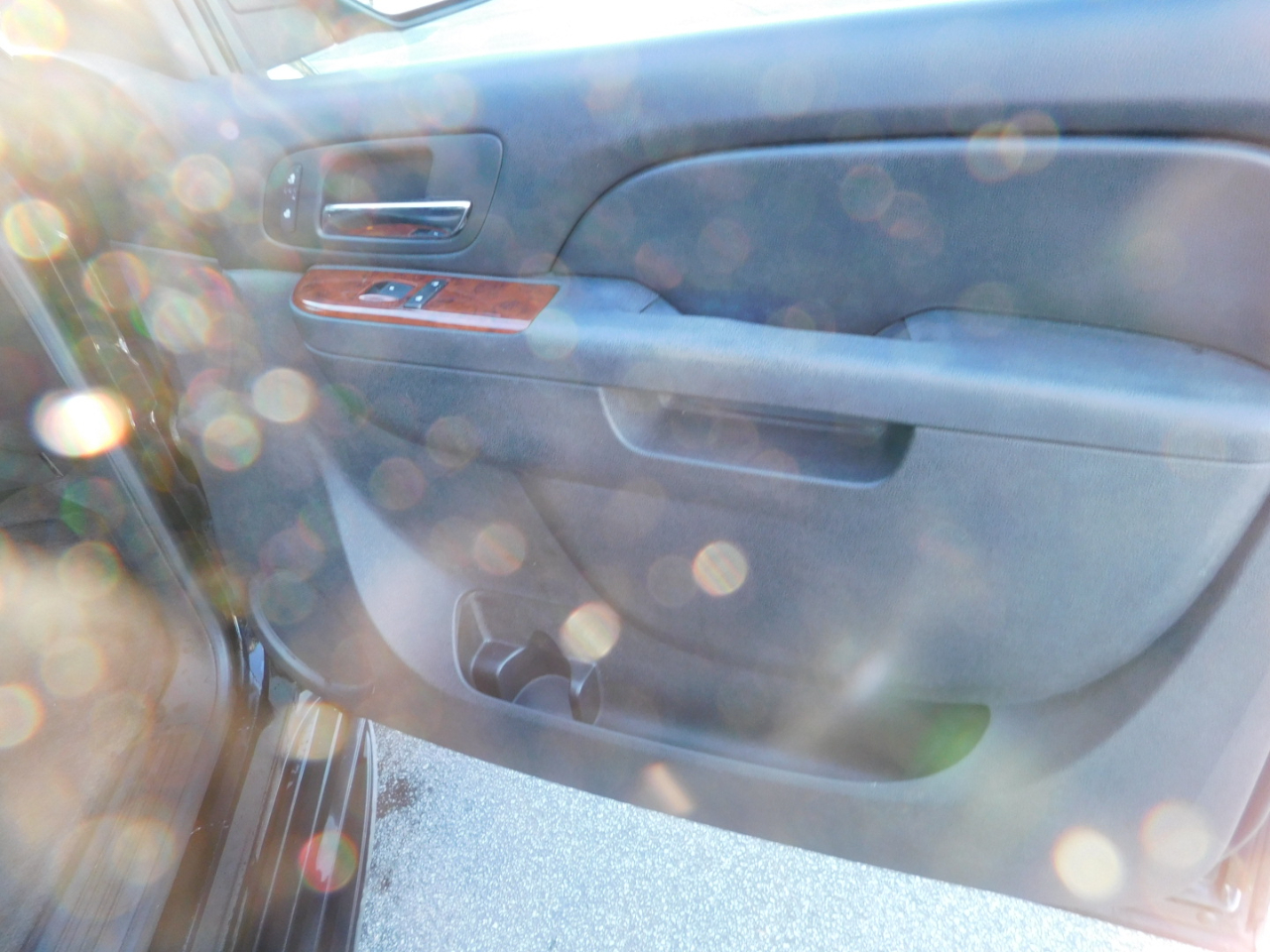 GMC Yukon 2WD 4dr 1500 SLT 2011