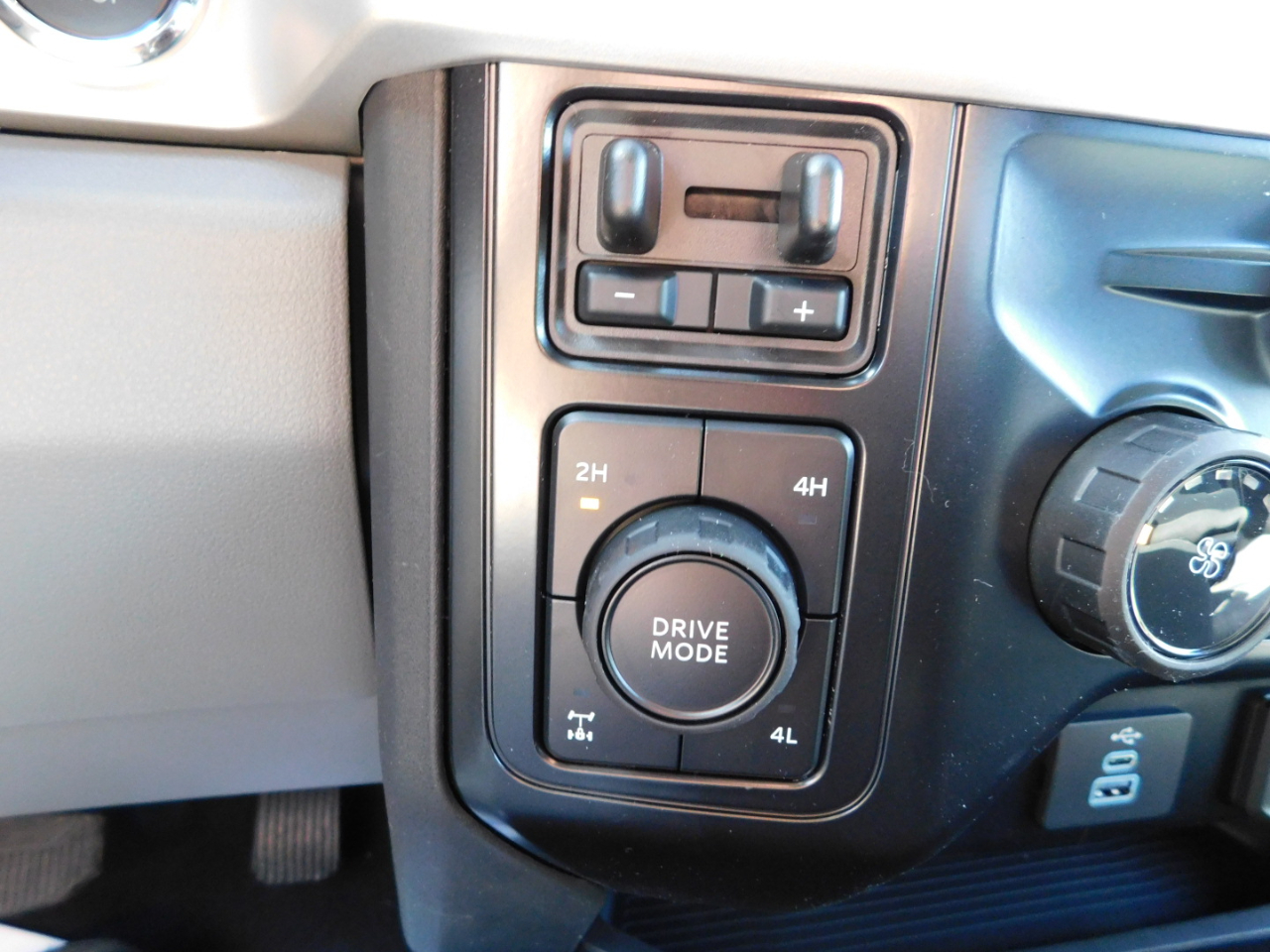 Ford Super Duty F-250 SRW  2026