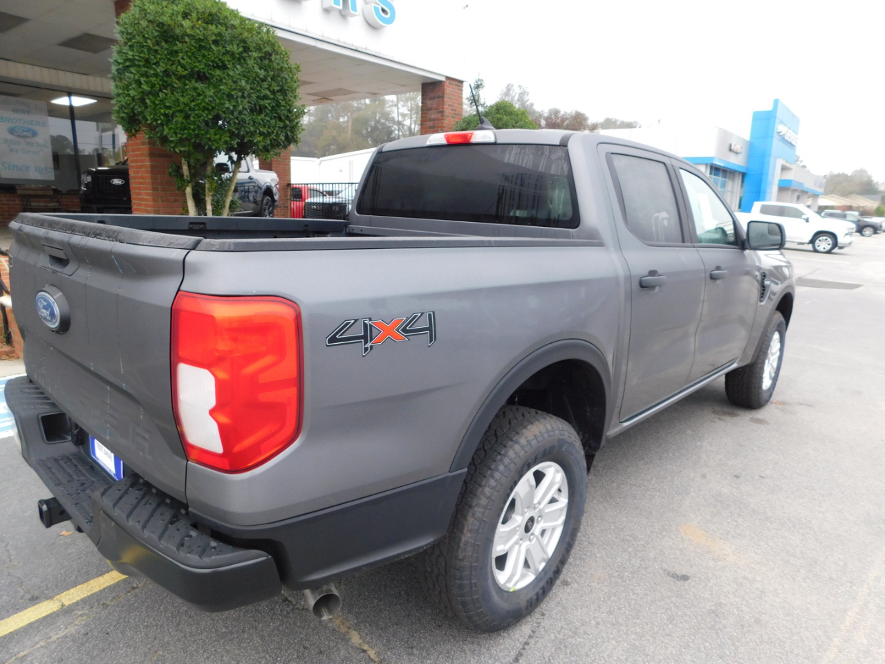 Ford Ranger XL 4WD SuperCrew 5' Box 2025