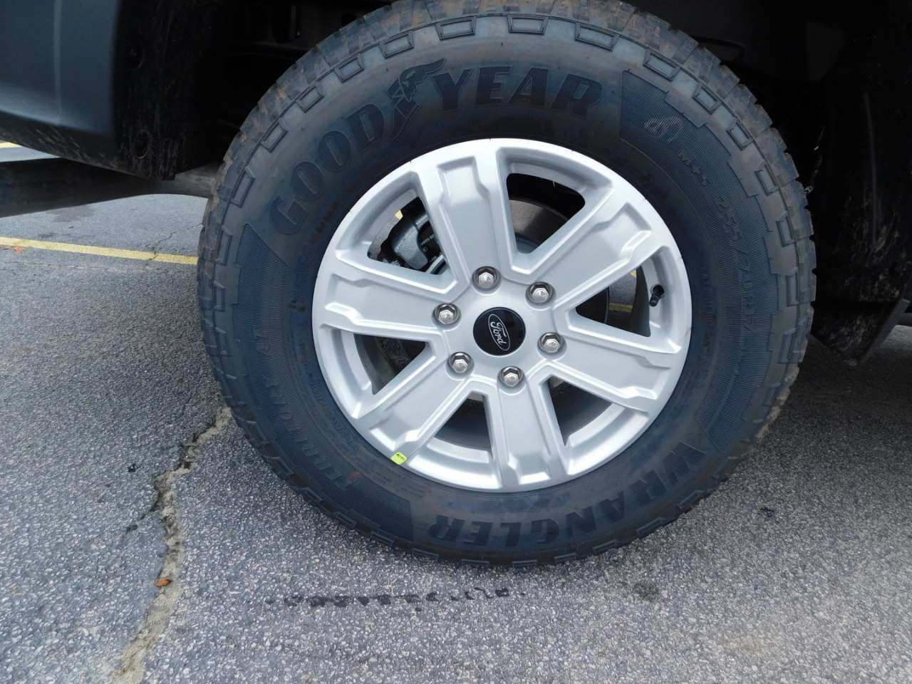 Ford Ranger XL 4WD SuperCrew 5' Box 2025