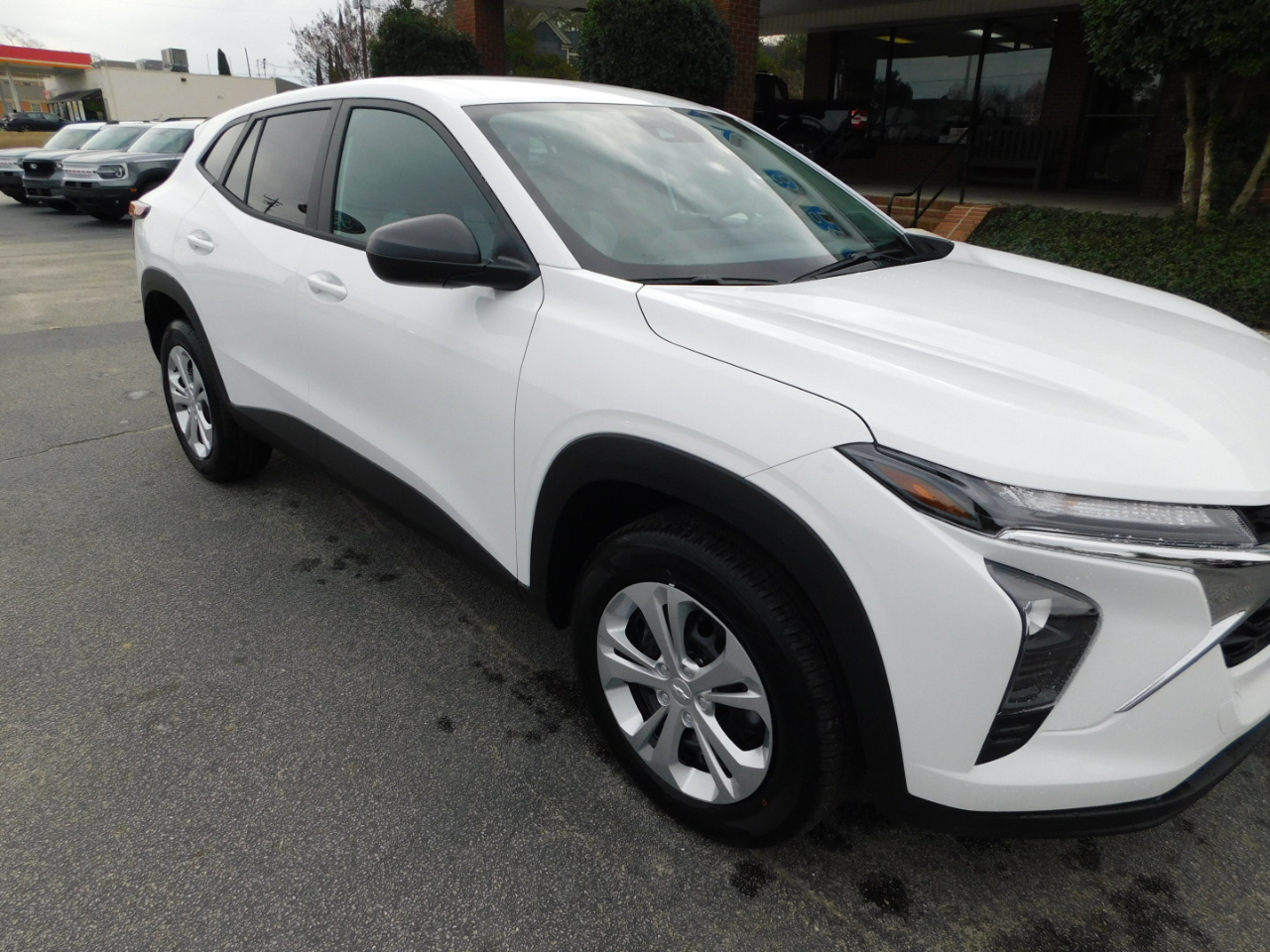 Chevrolet Trax FWD 4dr LS 2026