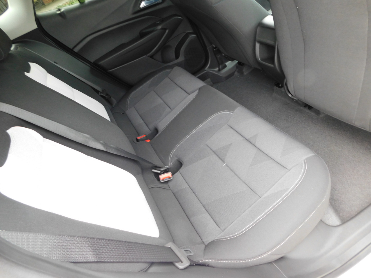 Chevrolet Trax FWD 4dr LS 2026