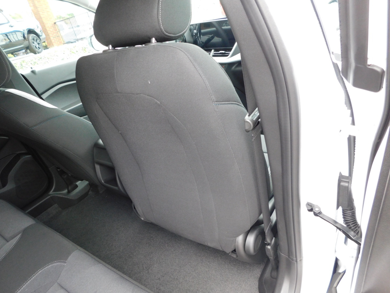 Chevrolet Trax FWD 4dr LS 2026