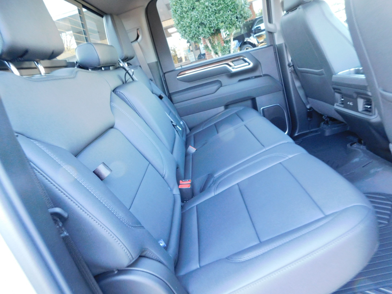 Chevrolet Silverado 2500HD 4WD Crew Cab 159" LT 2026