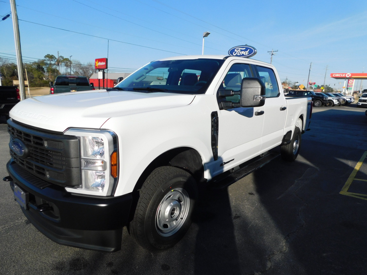 Ford Super Duty F-250 SRW XL 4WD Crew Cab 6.75' Box 2026