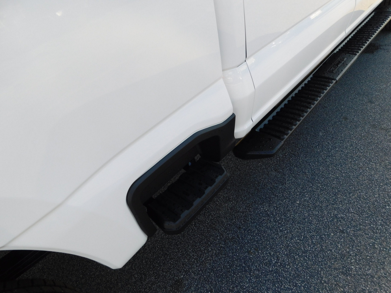 Ford Super Duty F-250 SRW XL 4WD Crew Cab 6.75' Box 2026