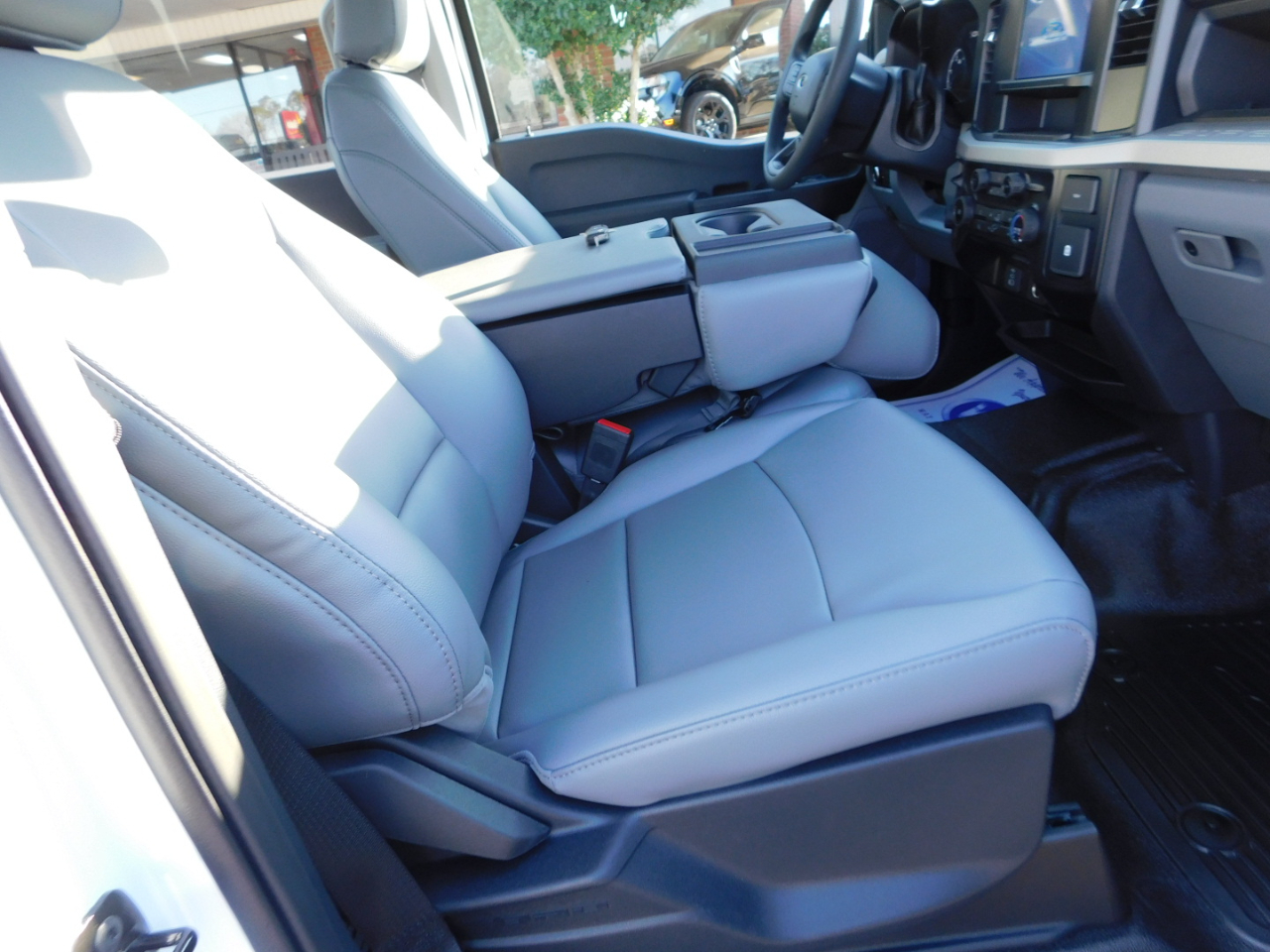 Ford Super Duty F-250 SRW XL 4WD Crew Cab 6.75' Box 2026