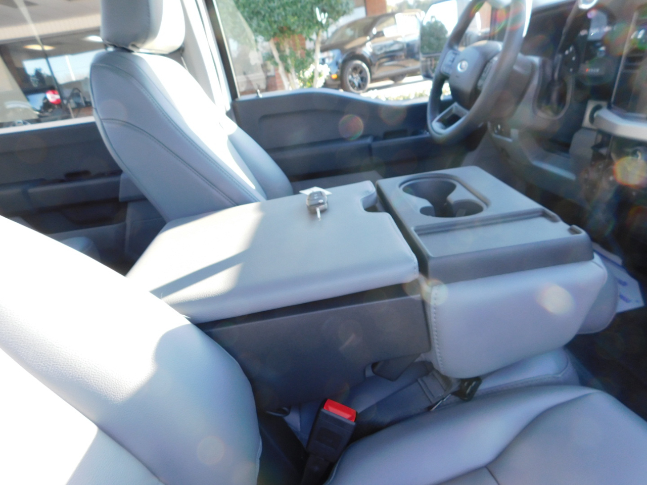 Ford Super Duty F-250 SRW XL 4WD Crew Cab 6.75' Box 2026