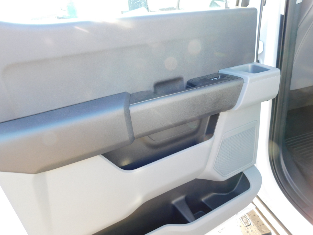 Ford Super Duty F-250 SRW XL 4WD Crew Cab 6.75' Box 2026