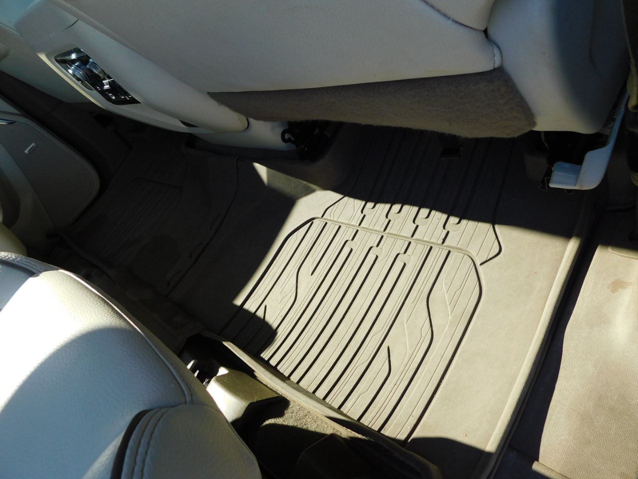 GMC Yukon XL 4WD 4dr Denali 2024