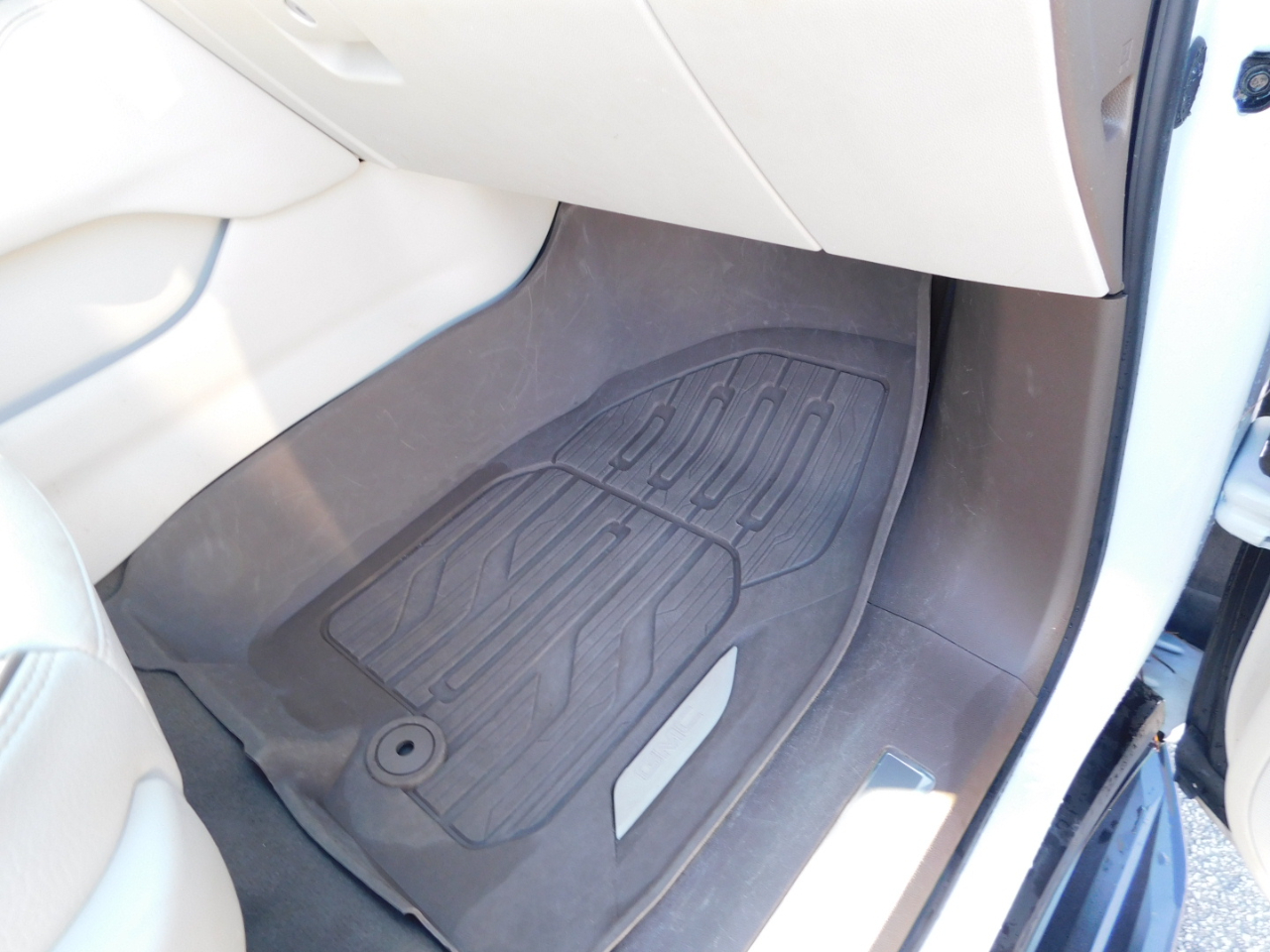 GMC Yukon XL 4WD 4dr Denali 2024