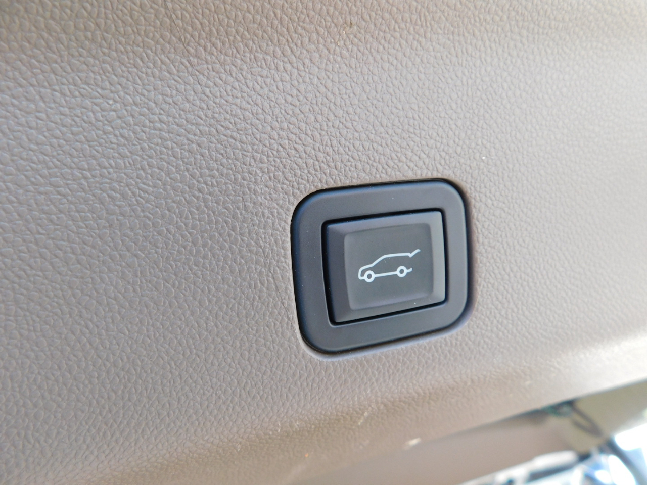 GMC Yukon XL 4WD 4dr Denali 2024