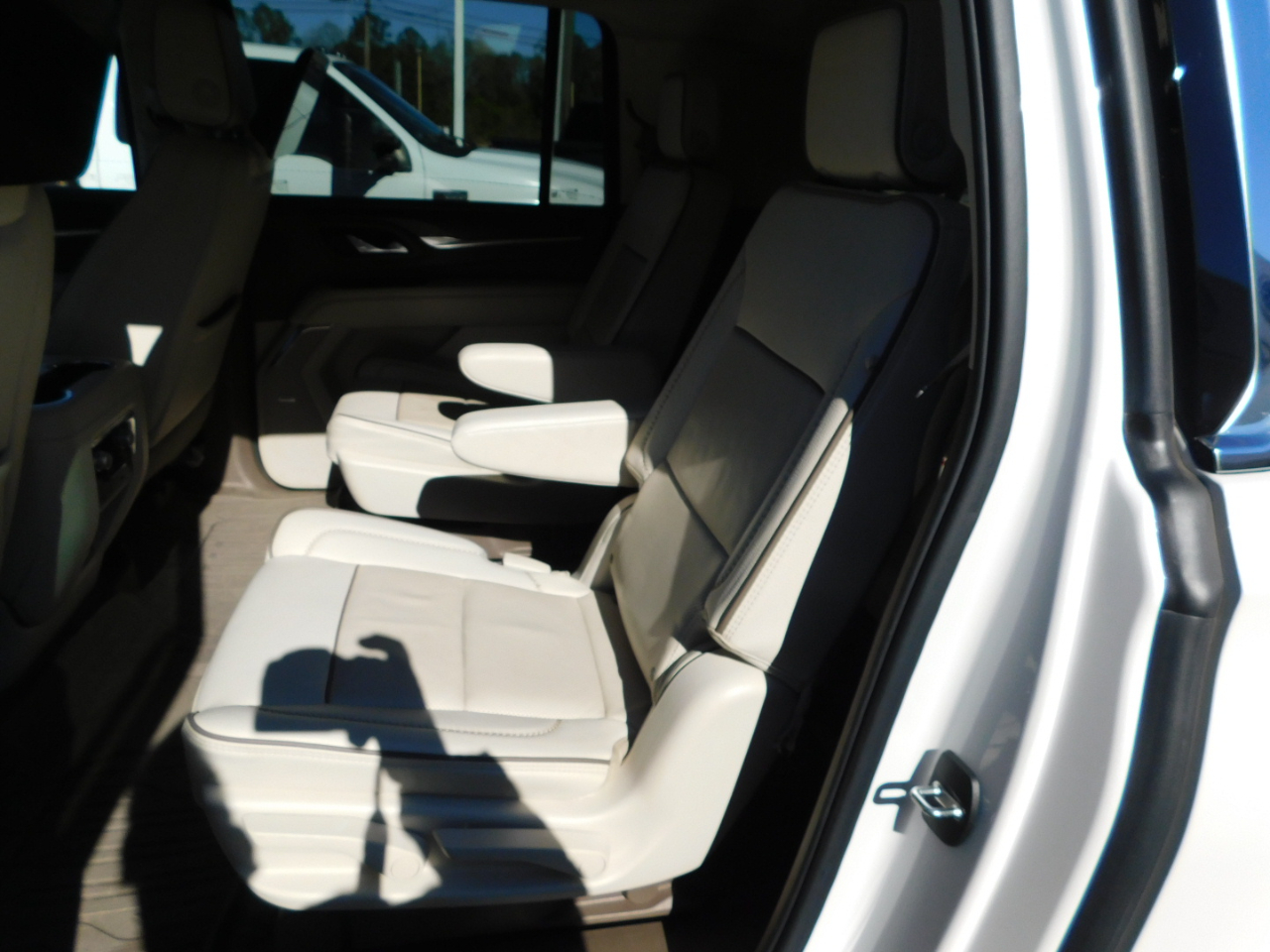 GMC Yukon XL 4WD 4dr Denali 2024