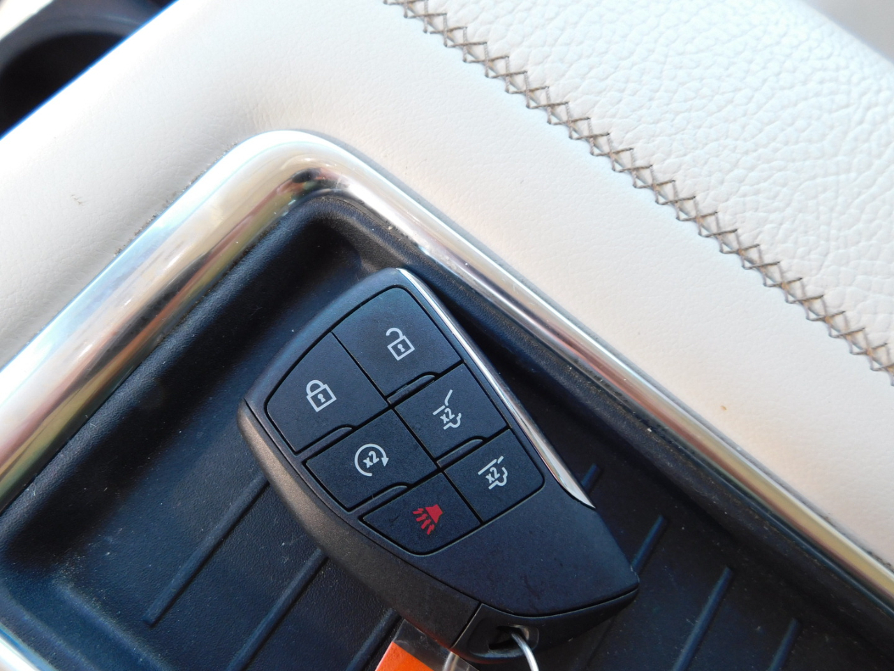 GMC Yukon XL 4WD 4dr Denali 2024