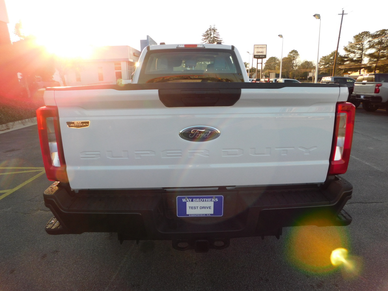 Ford Super Duty F-250 SRW XL 4WD Crew Cab 8' Box 2026