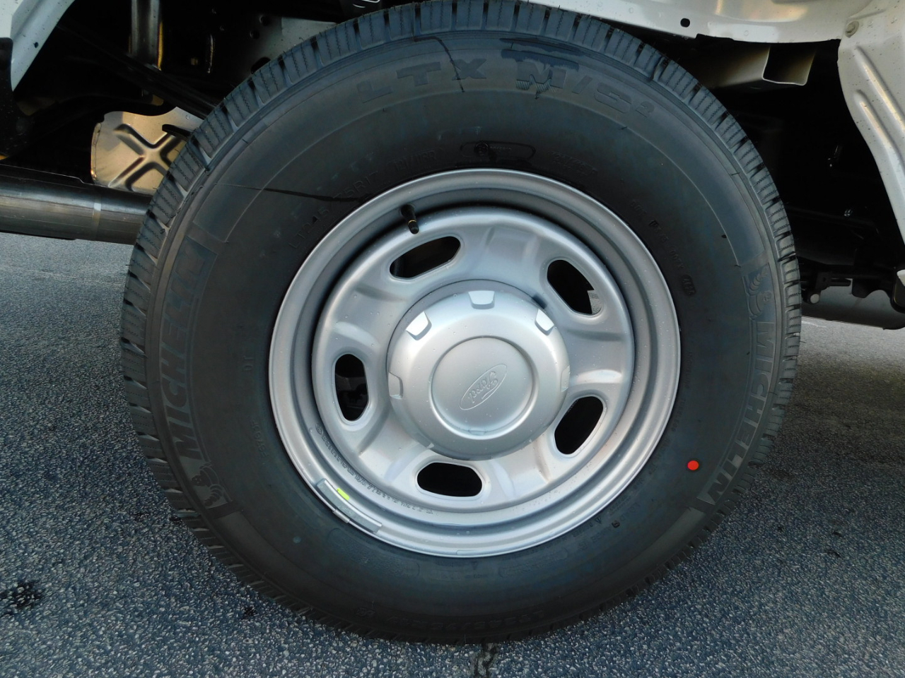 Ford Super Duty F-250 SRW XL 4WD Crew Cab 8' Box 2026