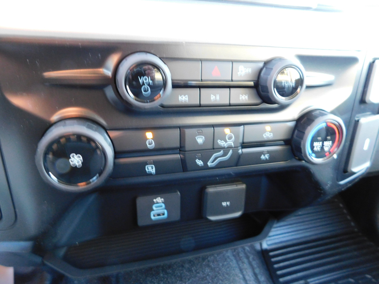 Ford Super Duty F-250 SRW XL 4WD Crew Cab 8' Box 2026