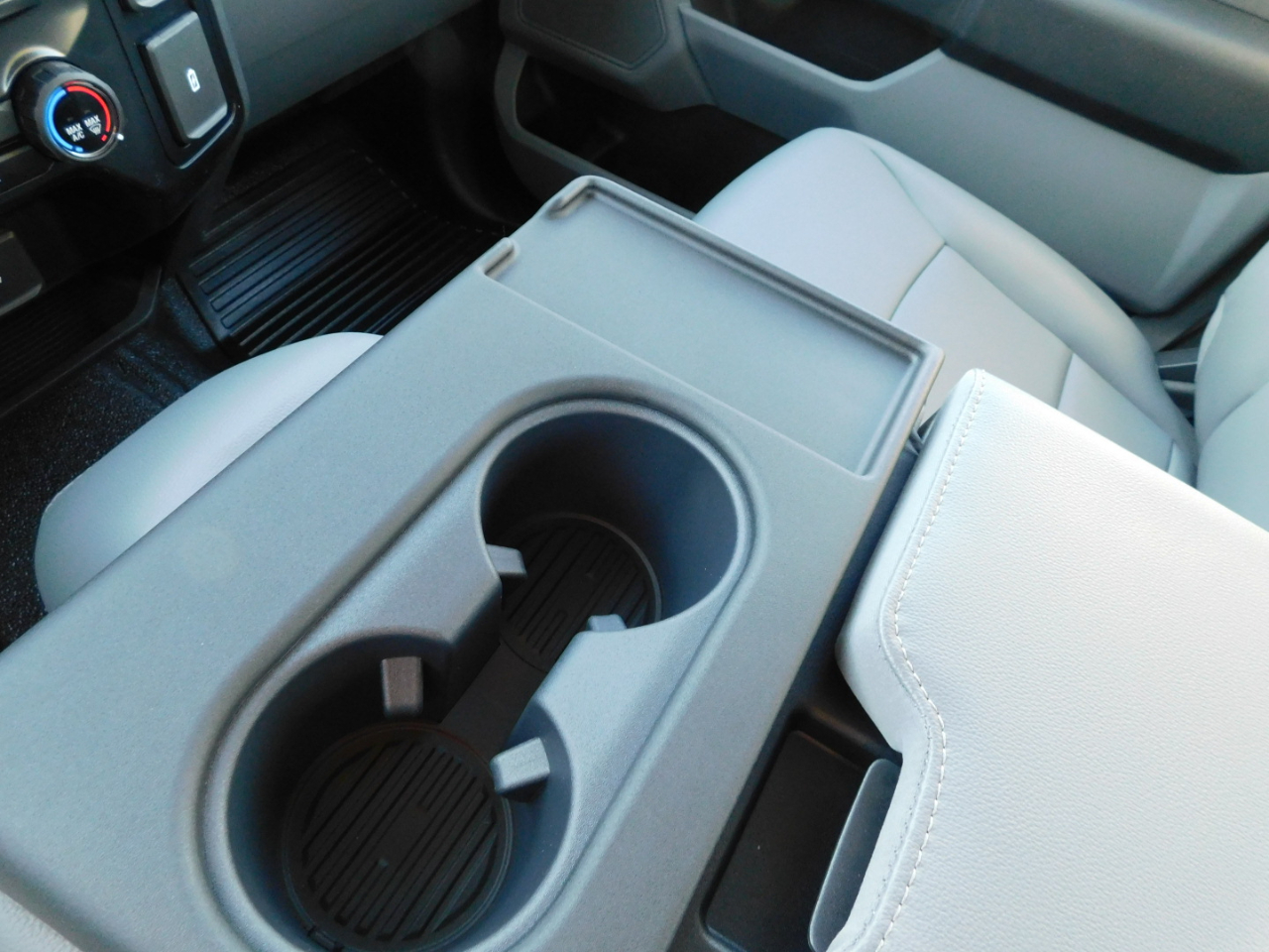 Ford Super Duty F-250 SRW XL 4WD Crew Cab 8' Box 2026