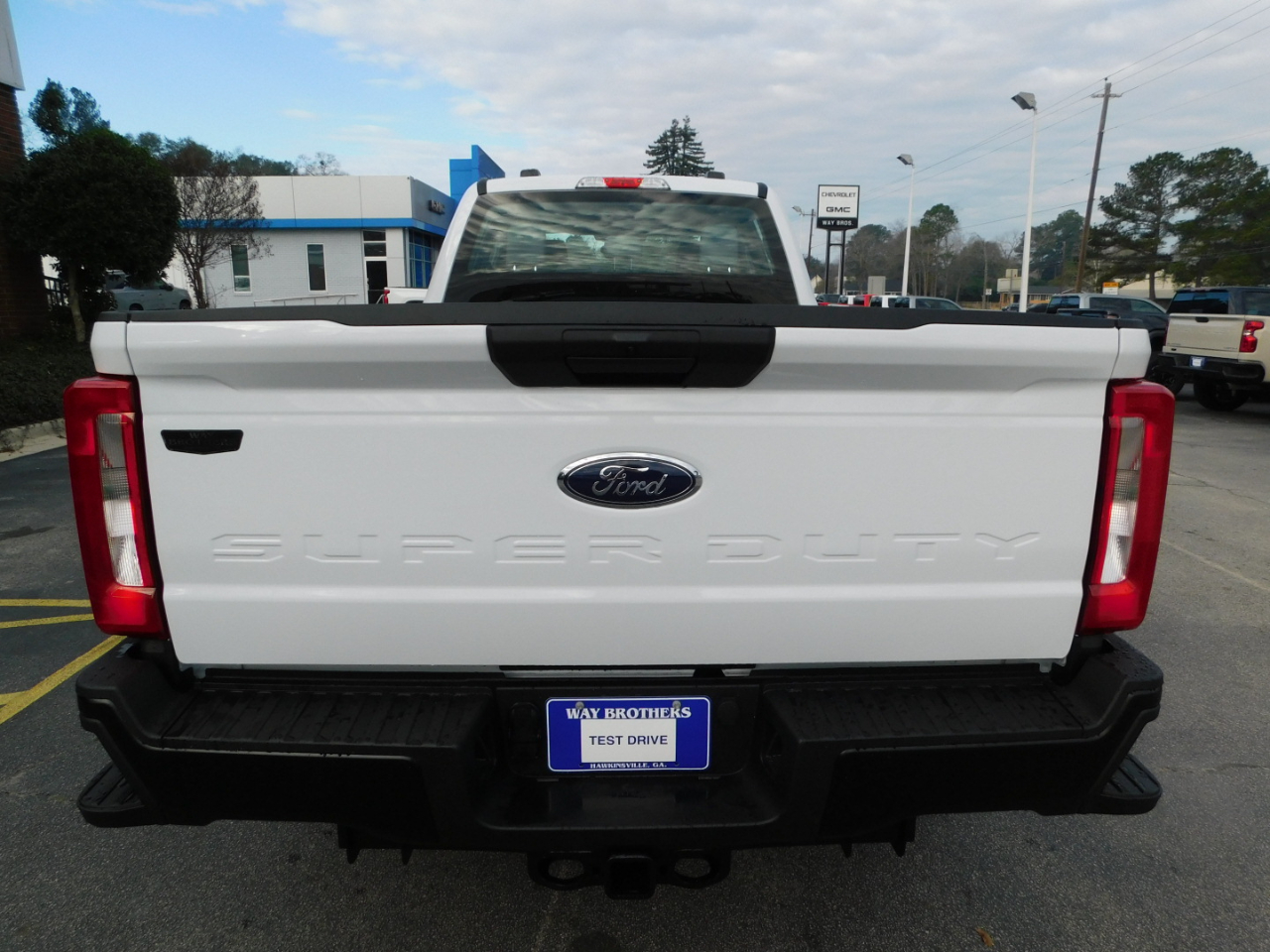 Ford Super Duty F-250 SRW XL 4WD Crew Cab 8' Box 2026