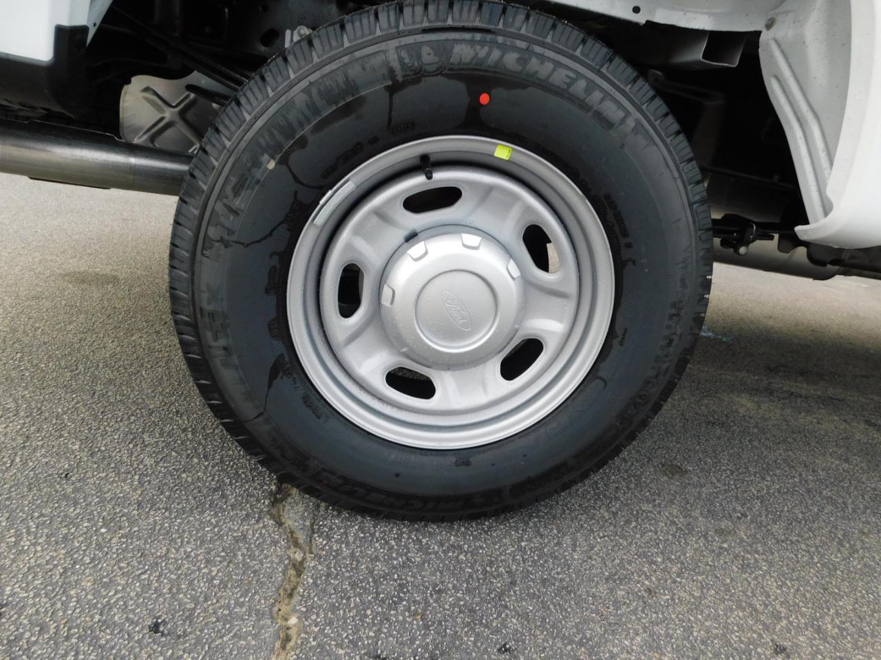 Ford Super Duty F-250 SRW XL 4WD Crew Cab 8' Box 2026