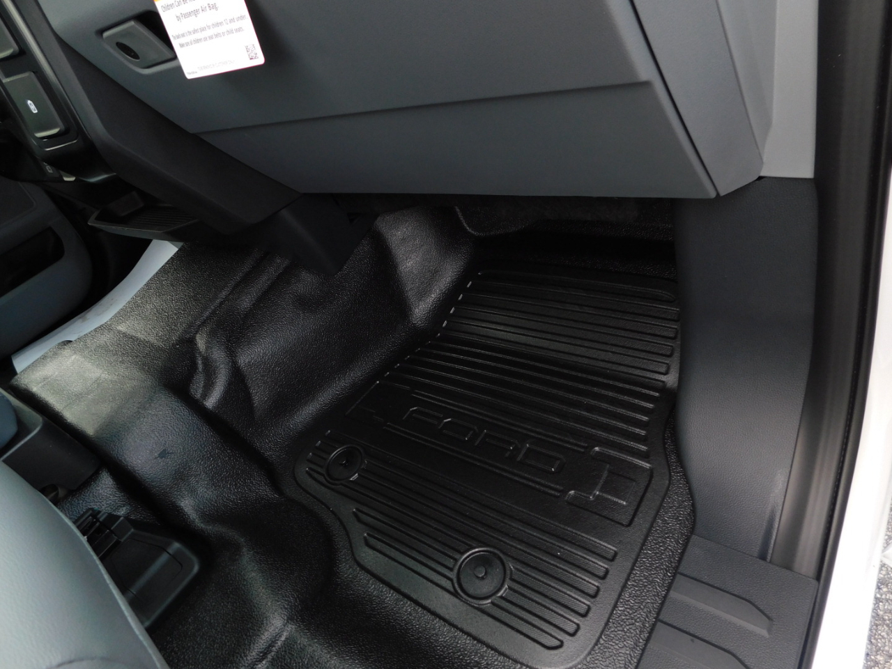 Ford Super Duty F-250 SRW XL 4WD Crew Cab 8' Box 2026