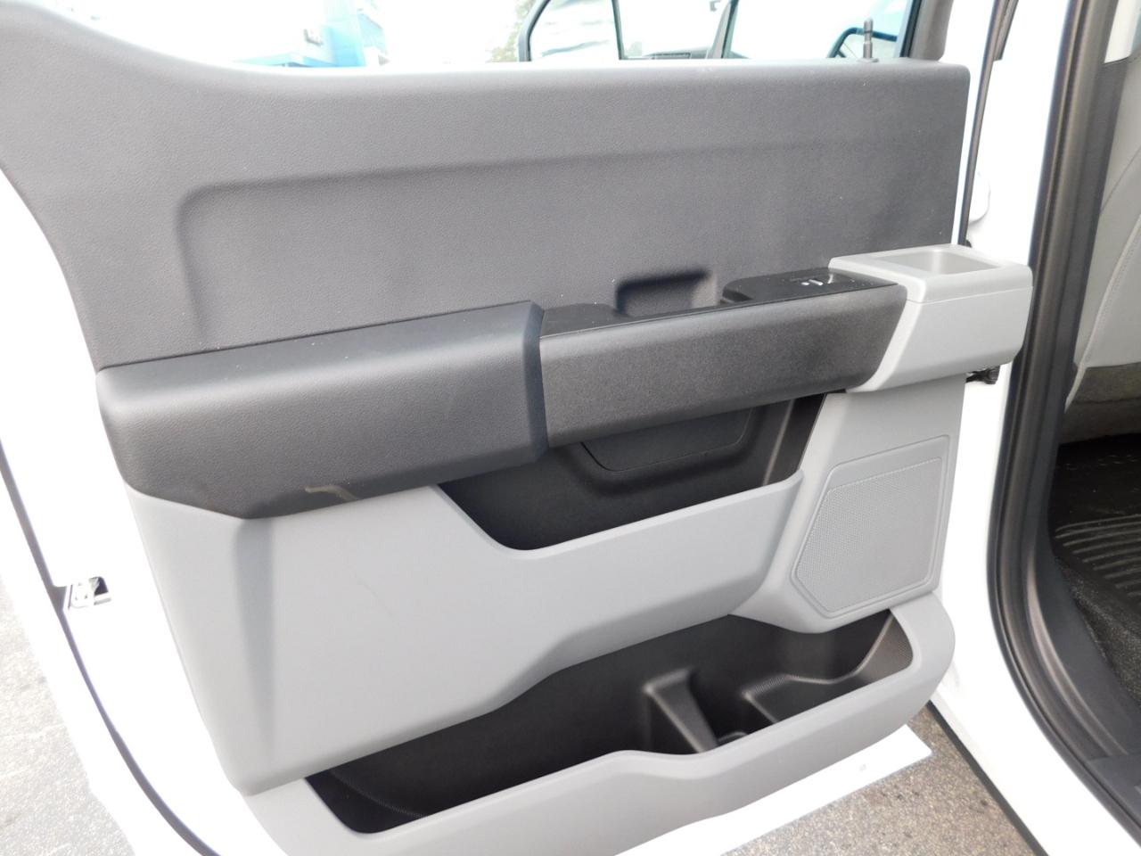 Ford Super Duty F-250 SRW XL 4WD Crew Cab 8' Box 2026