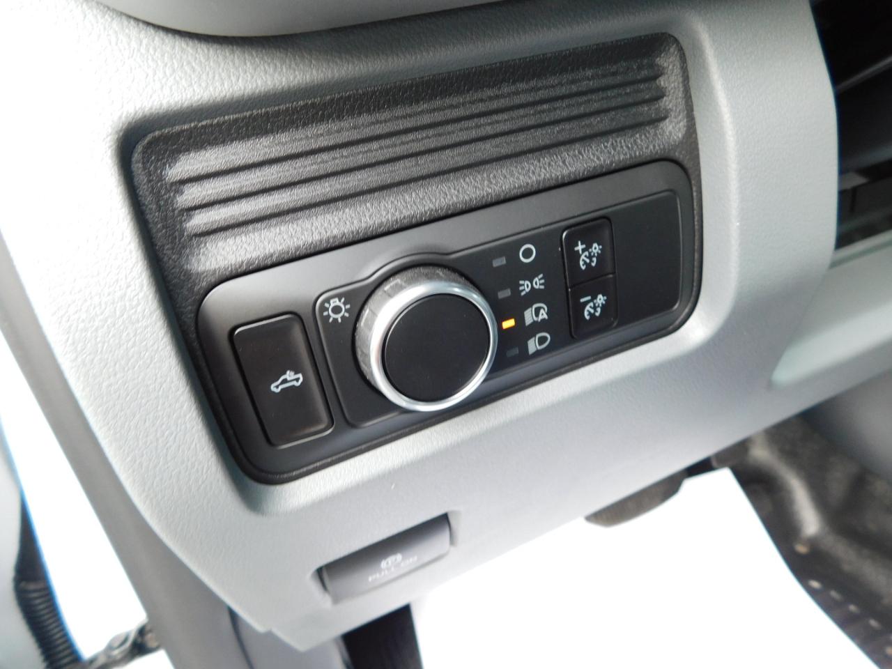 Ford Super Duty F-250 SRW XL 4WD Crew Cab 8' Box 2026