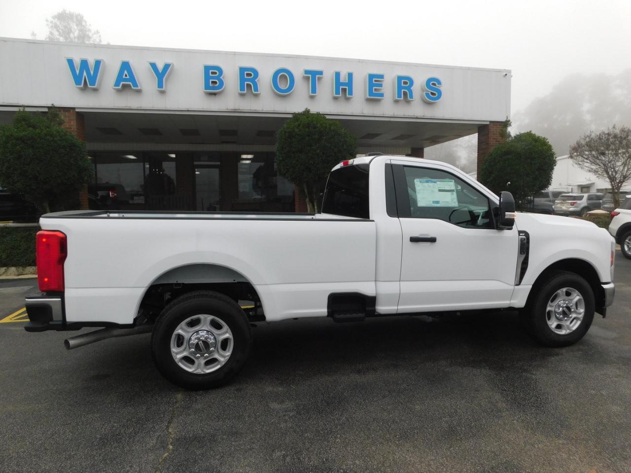 Ford Super Duty F-350 SRW  2026