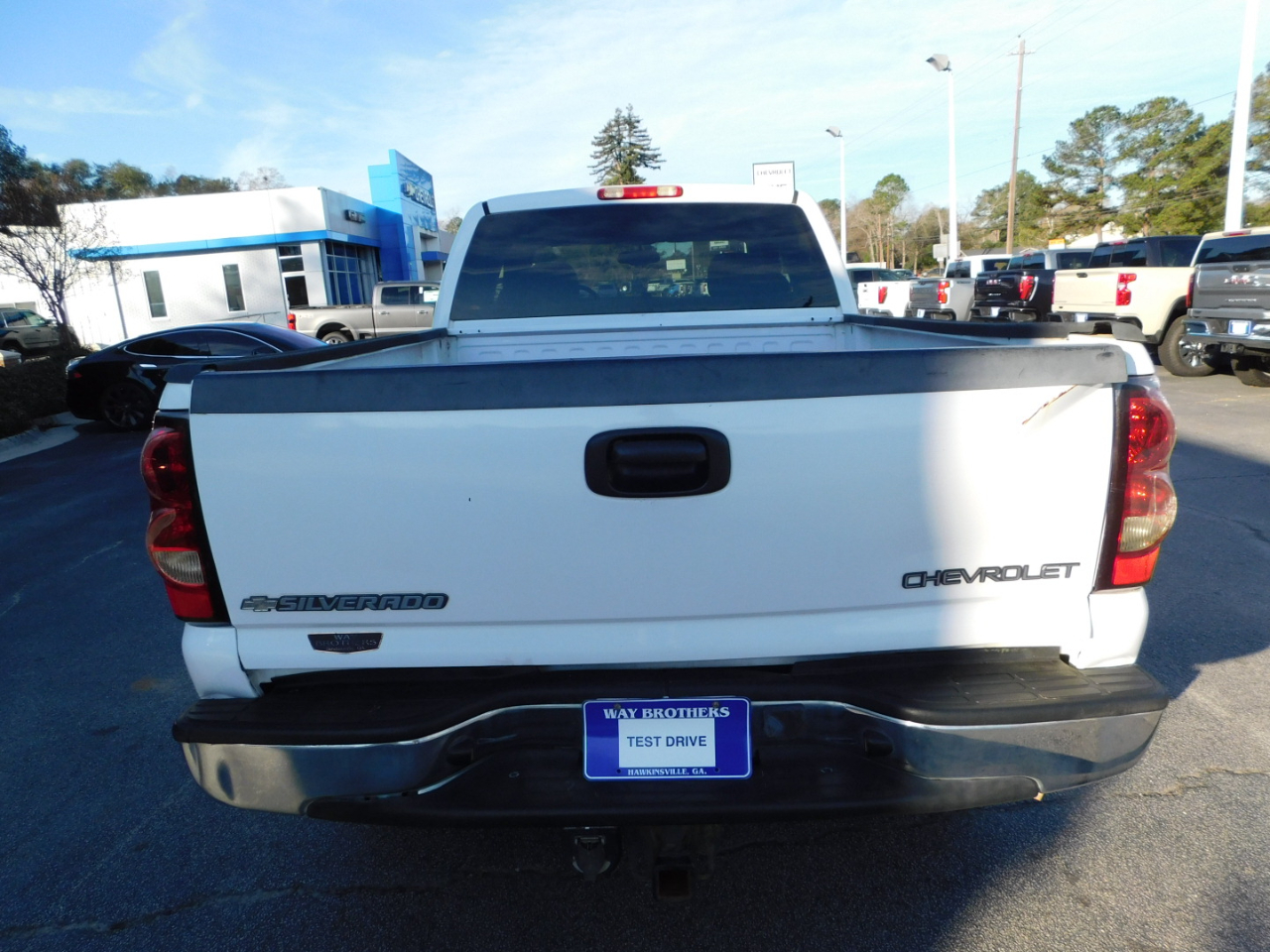 Chevrolet Silverado 2500HD Ext Cab 143.5" WB 4WD LS 2005