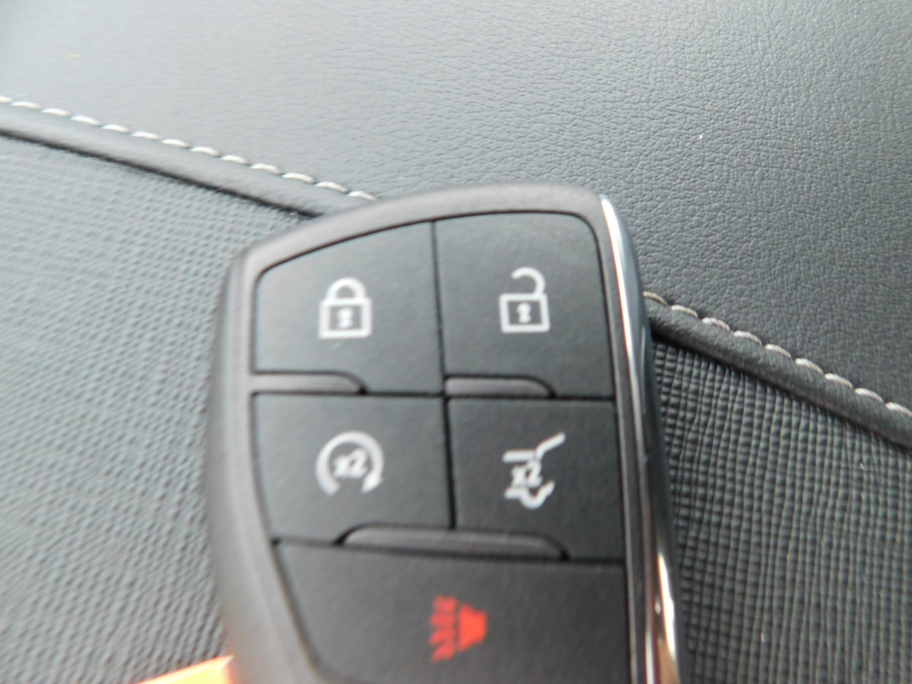 Buick Enclave 4dr Sport Touring 2025