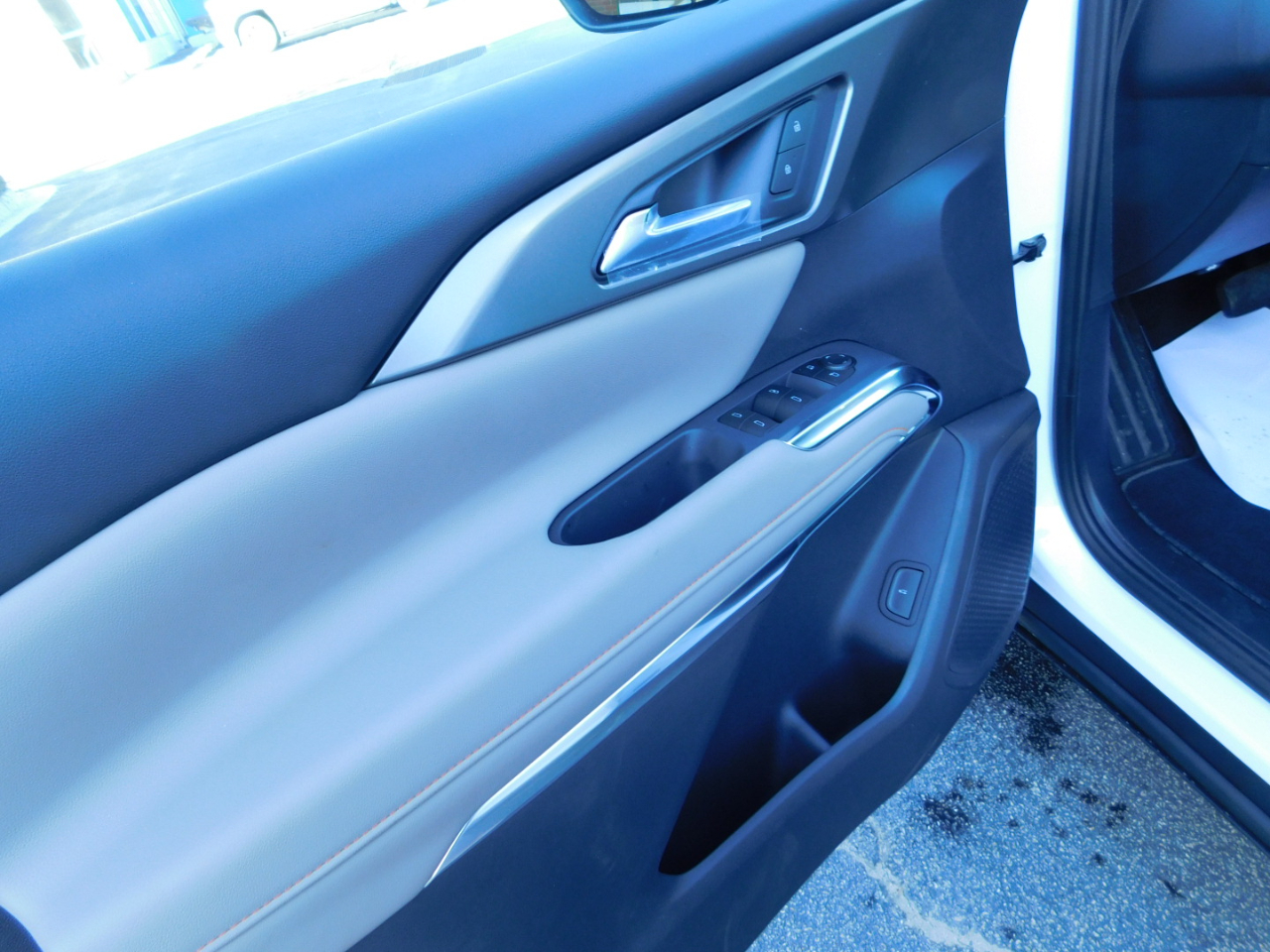 Chevrolet Traverse FWD 4dr LT w/1LT 2026