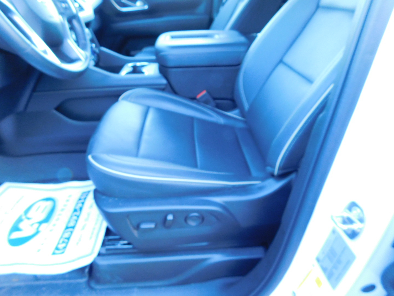 Chevrolet Tahoe 2WD 4dr Premier 2024