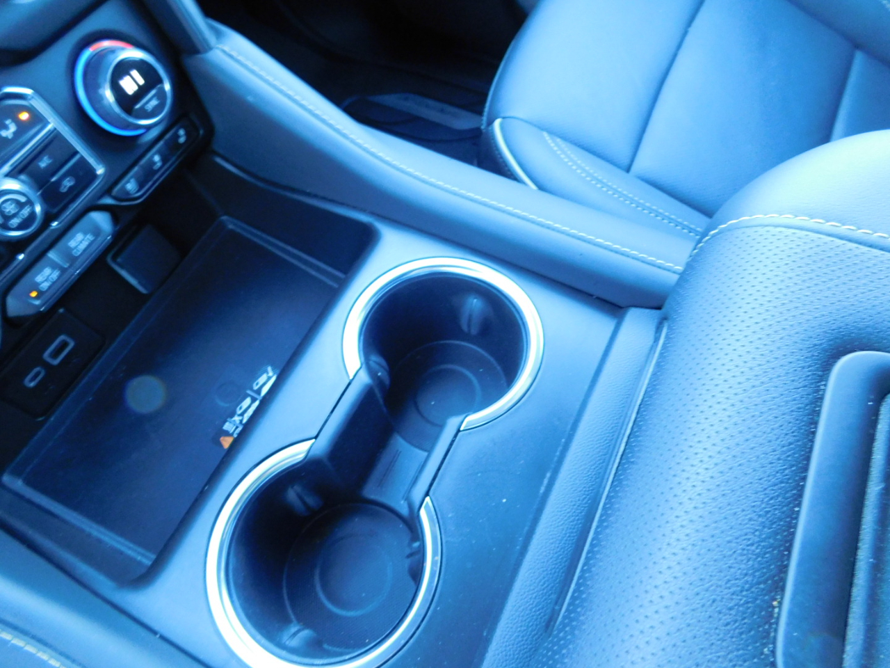 Chevrolet Tahoe 2WD 4dr Premier 2024