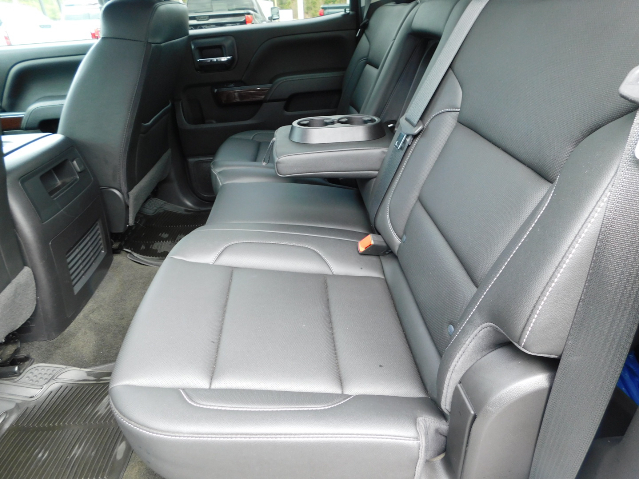 GMC Sierra 1500 2WD Crew Cab 143.5" SLT 2018