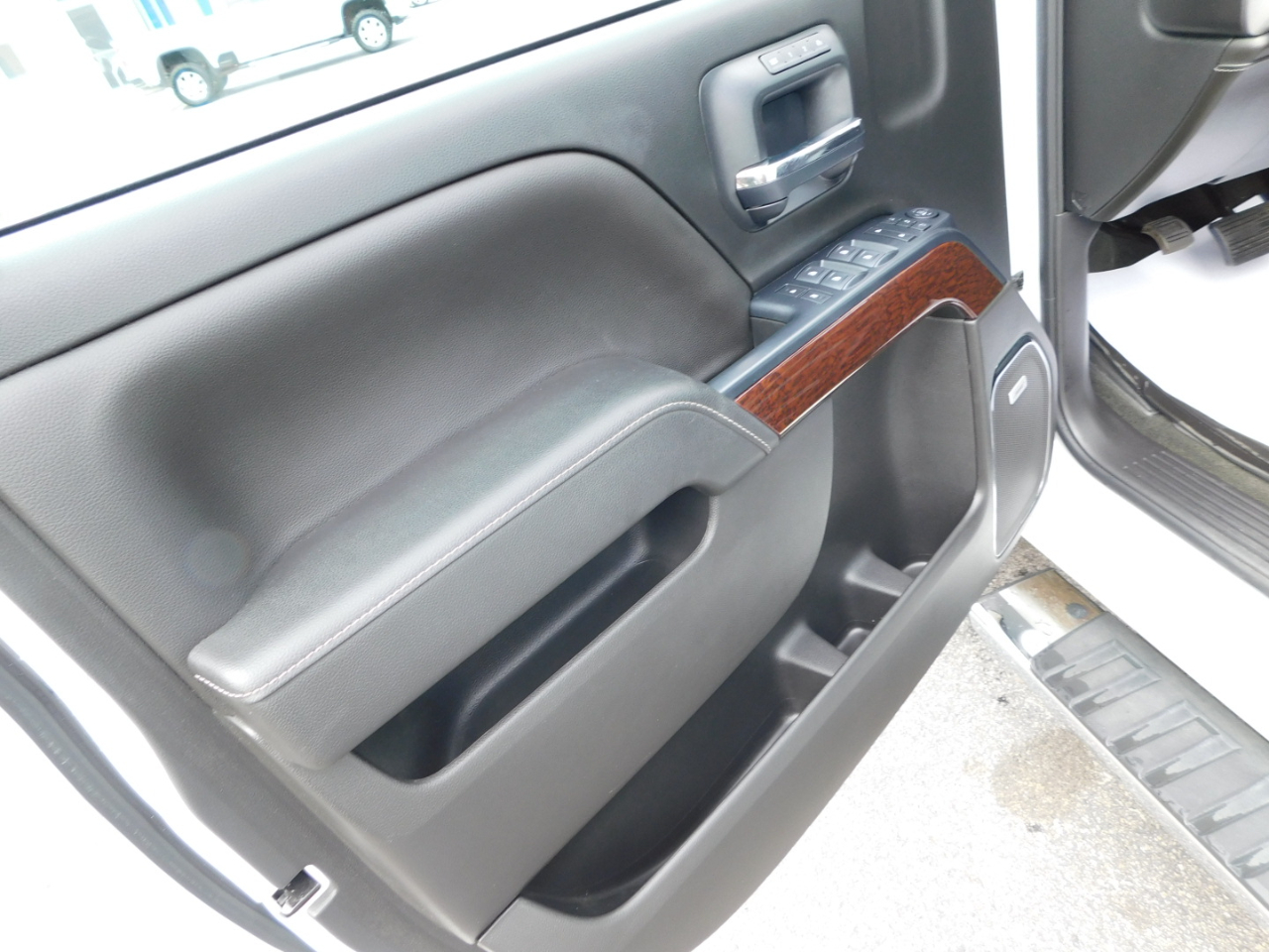 GMC Sierra 1500 2WD Crew Cab 143.5" SLT 2018