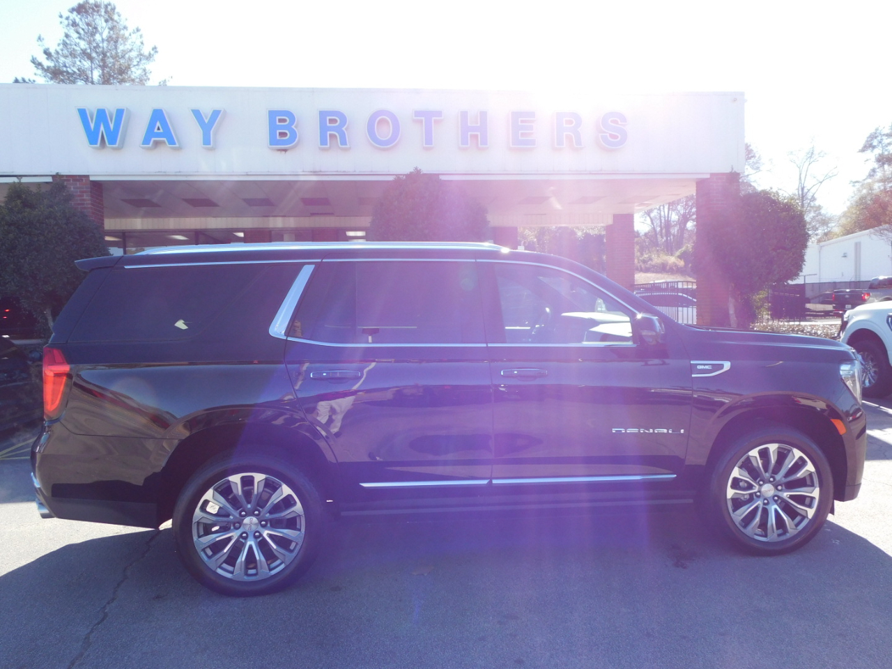 GMC Yukon 2WD 4dr Denali 2021