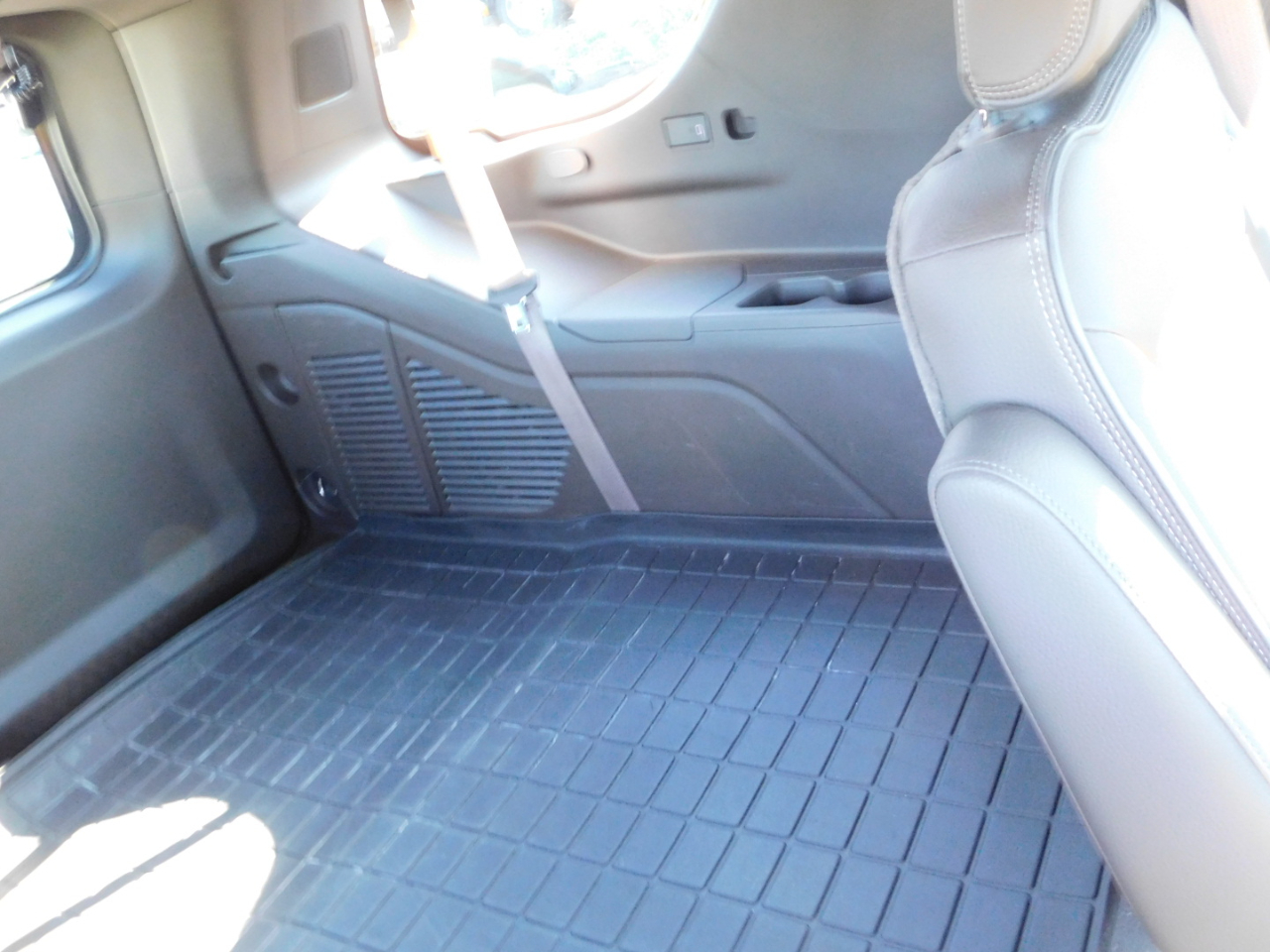 GMC Yukon 2WD 4dr Denali 2021