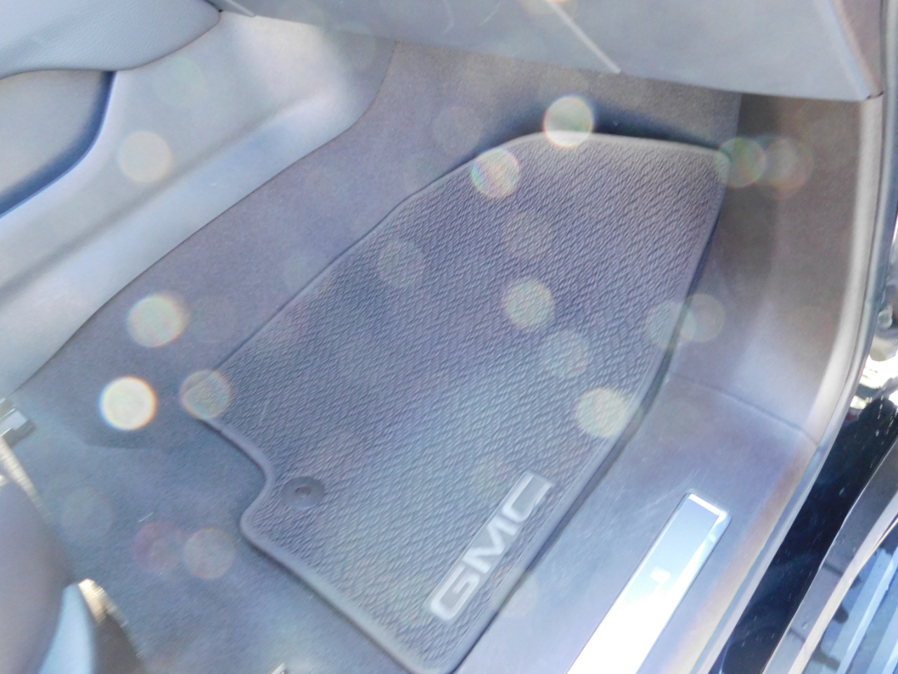 GMC Yukon 2WD 4dr Denali 2021