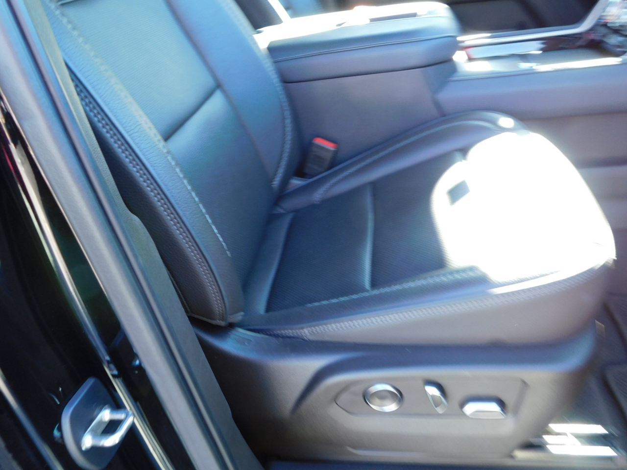 GMC Yukon 2WD 4dr Denali 2021