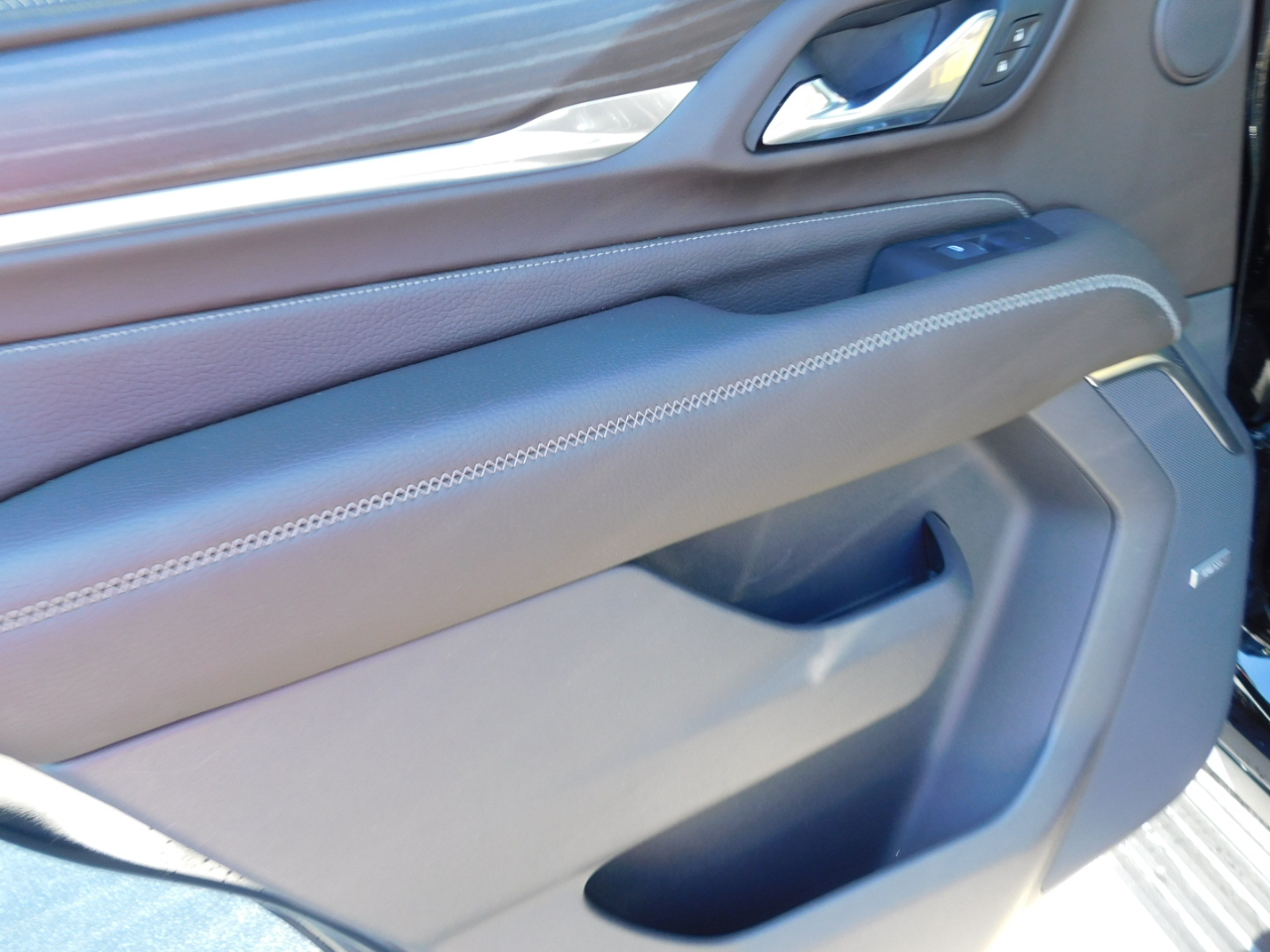 GMC Yukon 2WD 4dr Denali 2021