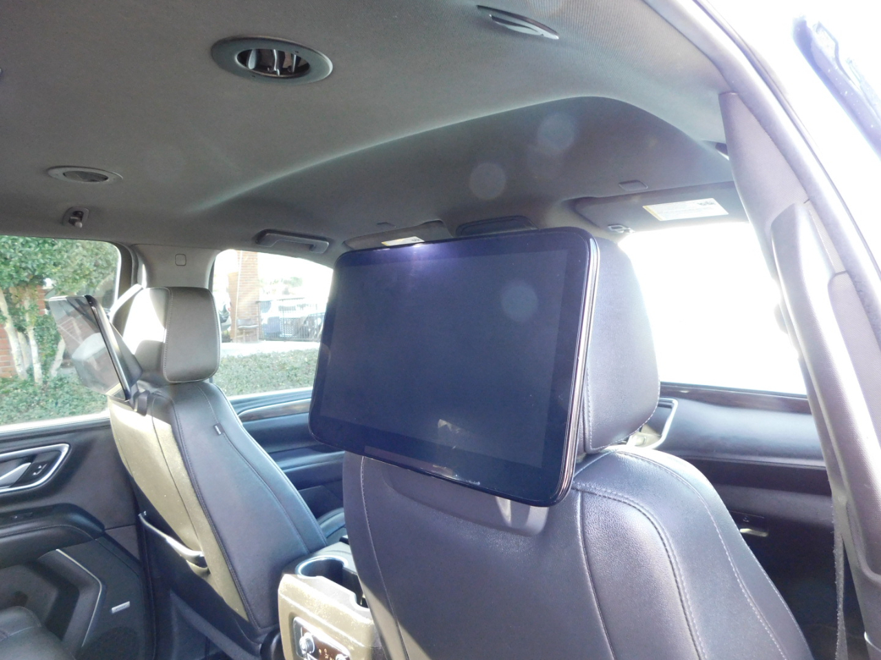 Chevrolet Suburban 4WD 4dr Z71 2021