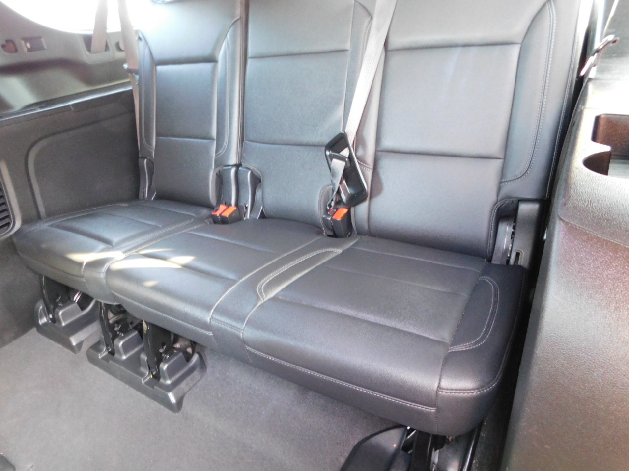 Chevrolet Suburban 4WD 4dr Z71 2021