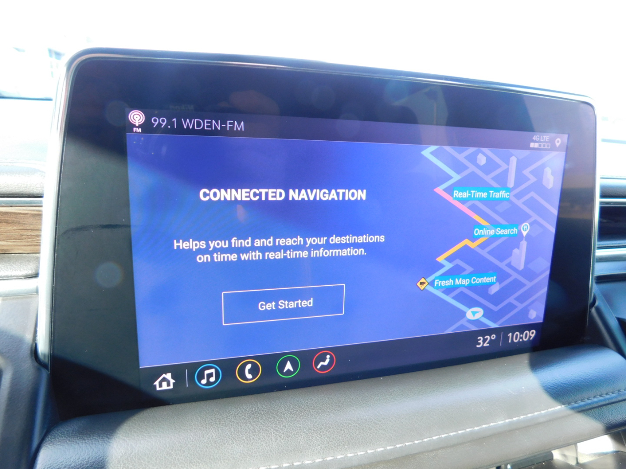 Chevrolet Suburban 4WD 4dr Z71 2021